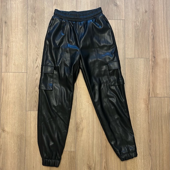 Alo leather joggers - Picture 3 of 6